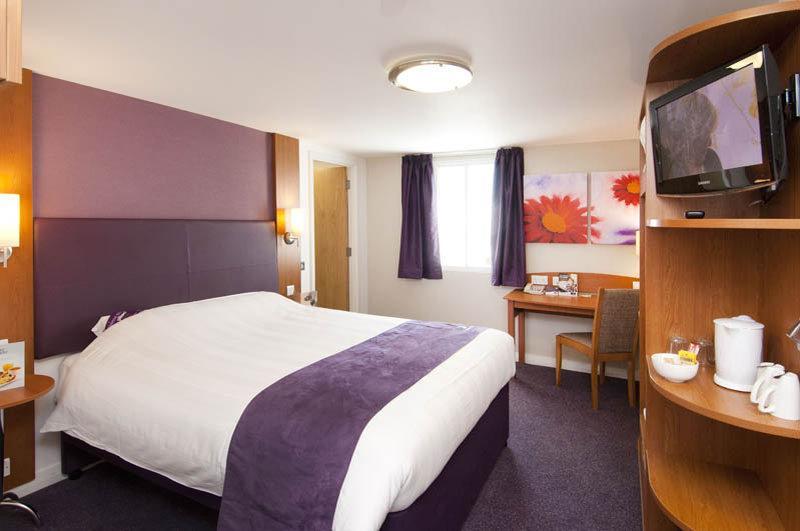 Premier Inn Premier Inn Stockport Central 외부 사진
