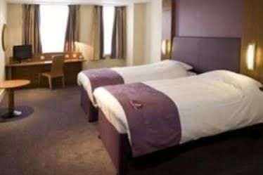 Premier Inn Premier Inn Stockport Central 외부 사진